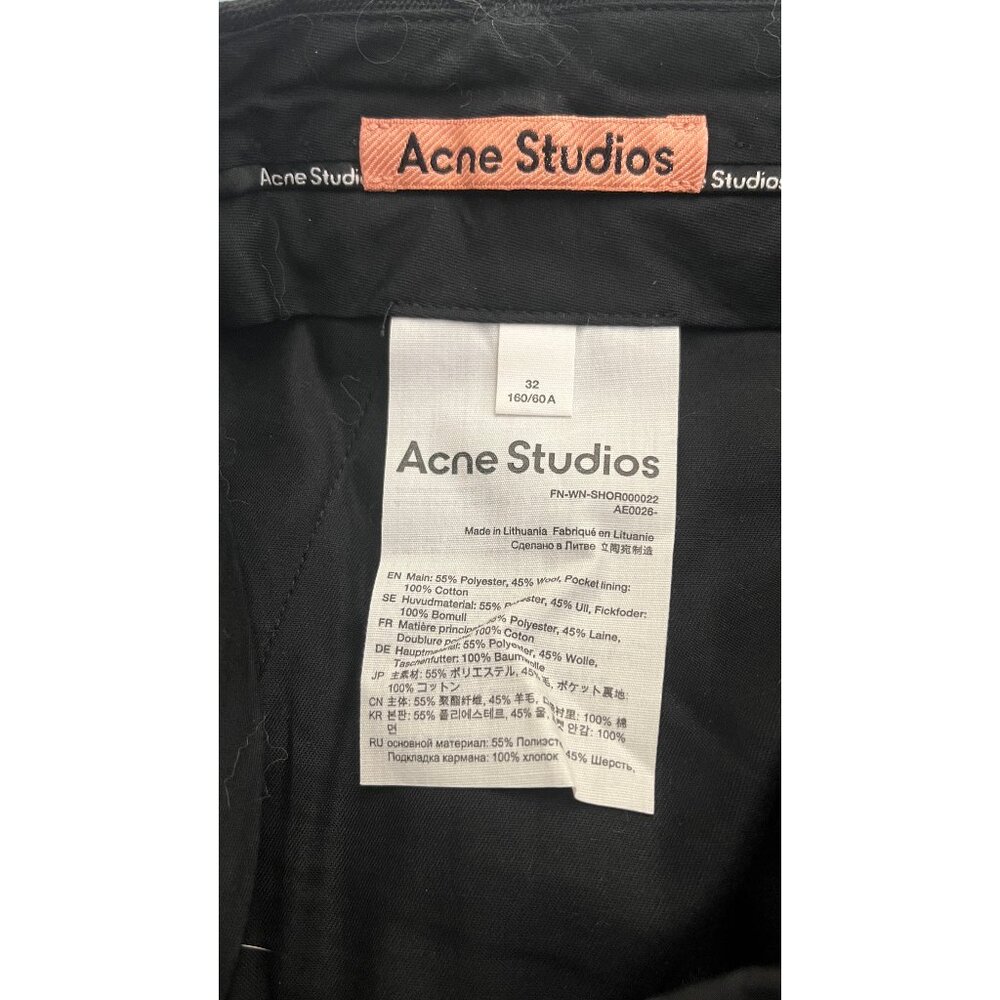 BNWOT ACNE STUDIOS KNEE LENGTH BERMUDA PLEAT SHORTS S - Picture 9 of 10